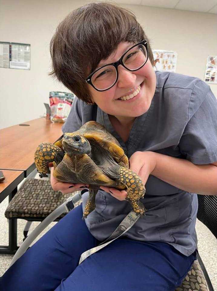 Elizabeth Fitchett, Licensed Veterinary Technician (LVT)